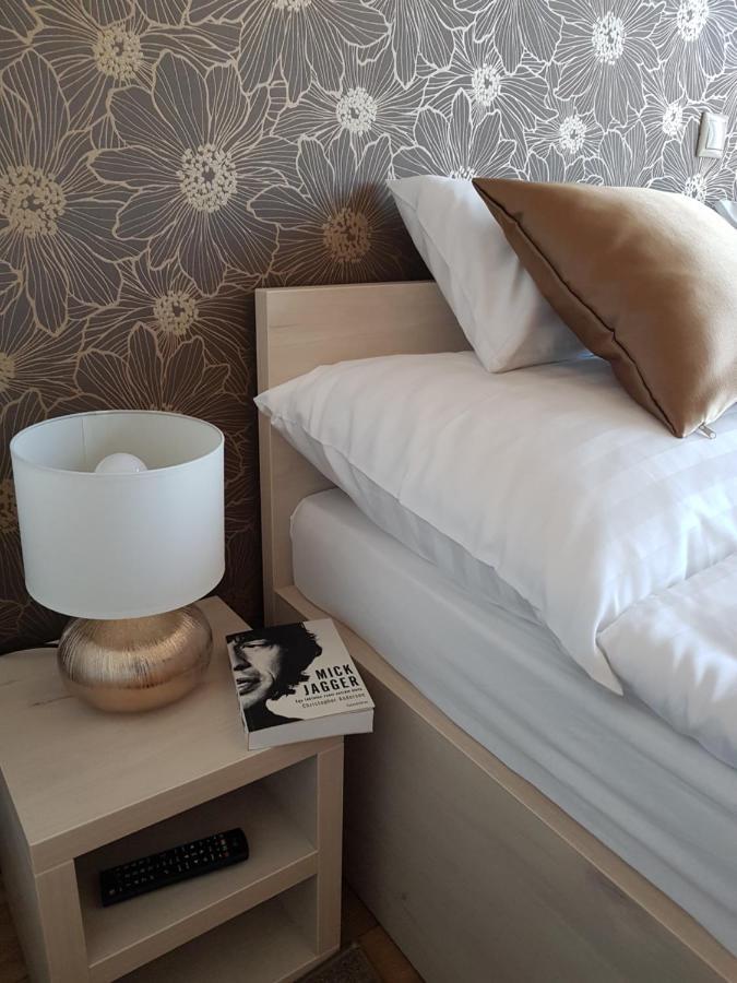 Silver Lodge Apartment 1 埃格尔 外观 照片